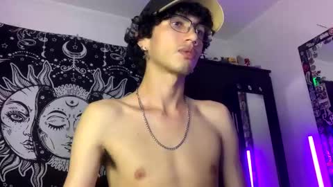 Oliver fast online show from November 9, 2025, 6:44 am