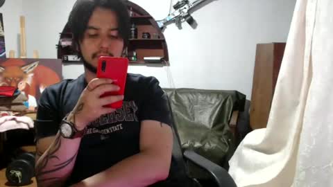 oliver_laid_2023 online show from May 7, 2026, 1:55 am
