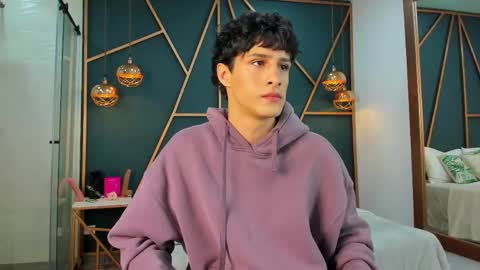  OLIVER  online show from April 11, 2026, 1:26 pm