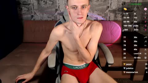 Snapshot of oliverfresh chatting on December 26, 2024, 12:16 pm Oliver online show from December 26, 2024, 12:16 pm