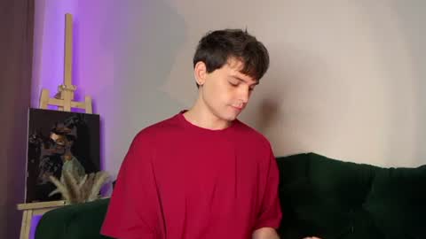 oliverlawrence online show from July 14, 2026, 2:05 am