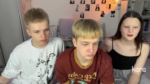 oliver online show from January 7, 2026, 8:28 am