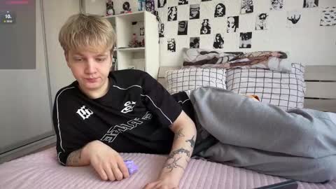 oliver online show from March 18, 2026, 10:29 am