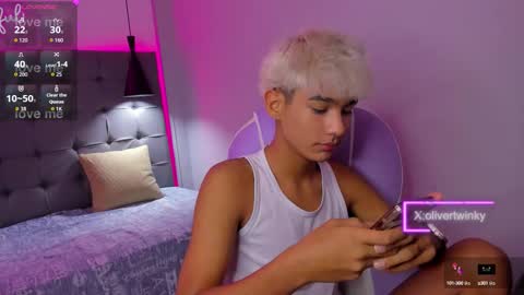 Oliver online show from September 12, 2025, 4:45 am