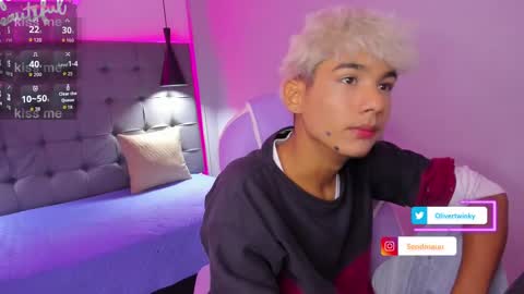 Oliver online show from September 13, 2025, 4:34 am