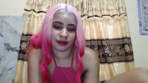 Snapshot of olivia119 chatting on January 8, 2025, 9:01 pm Olivia online show from January 8, 2025, 9:01 pm