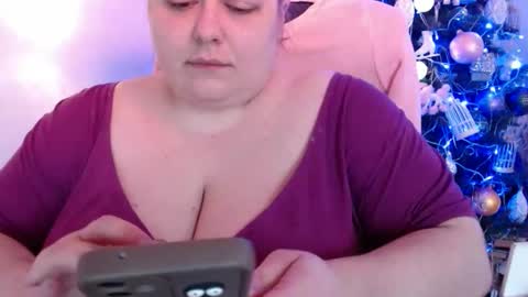 Snapshot of olivia_bud_gold chatting on January 14, 2025, 7:48 am Olivia Gold online show from January 14, 2025, 7:48 am