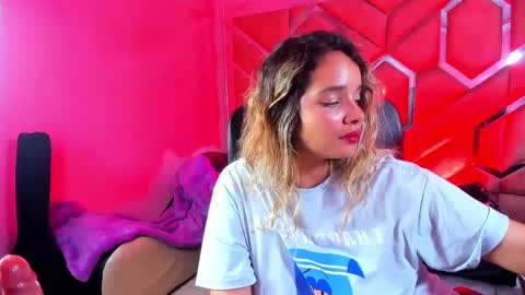  OLIVIA  online show from February 26, 2025, 6:37 am