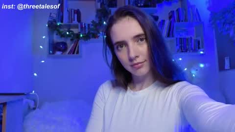 Snapshot of olivia_lily chatting on February 20, 2026, 8:31 pm olivia_lily online show from February 20, 2026, 8:31 pm
