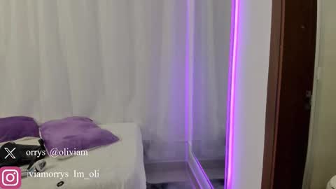 IG Im Oliviamorrys X OliviaMorrys online show from December 16, 2025, 11:32 pm