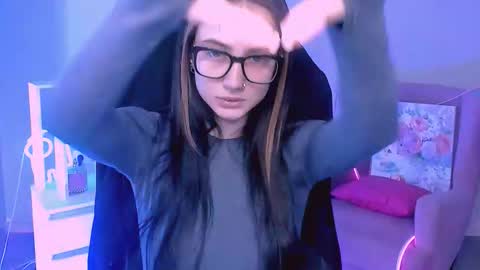 Snapshot of olivia_norton_ chatting on September 9, 2025, 9:53 am olivia_norton_ online show from September 9, 2025, 9:53 am