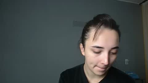 Olivia online show from October 15, 2025, 11:32 am