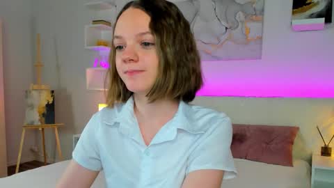 Snapshot of olivia_riesz chatting on December 1, 2025, 2:16 am Olivia online show from December 1, 2025, 2:16 am