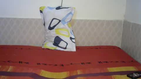 Snapshot of olivia_roxxyy chatting on October 14, 2025, 7:20 am olivia online show from October 14, 2025, 7:20 am