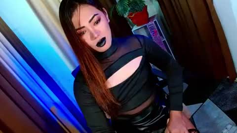 Miss OLIVIA online show from October 3, 2025, 7:16 am