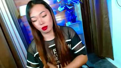 Miss OLIVIA online show from March 14, 2026, 6:52 am