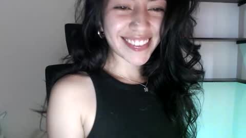 Snapshot of oliviaaa__ chatting on September 15, 2025, 10:54 pm oliviaaa__ online show from September 15, 2025, 10:54 pm