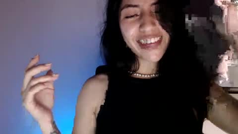 Snapshot of oliviaaa__ chatting on September 24, 2025, 3:59 pm oliviaaa__ online show from September 24, 2025, 3:59 pm