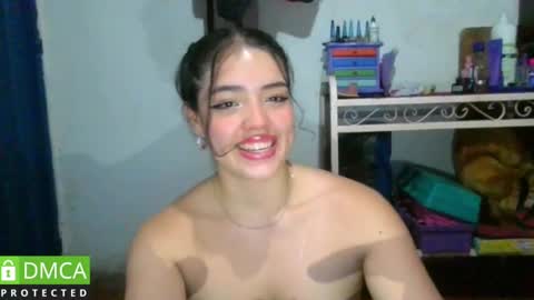 Snapshot of oliviabluee10 chatting on December 10, 2024, 3:41 am oliviabluee10 online show from December 10, 2024, 3:41 am