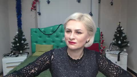 Snapshot of oliviahorst chatting on December 19, 2024, 6:23 am OliviaHorst online show from December 19, 2024, 6:23 am