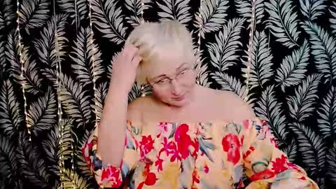 Kelly online show from February 28, 2026, 1:01 pm