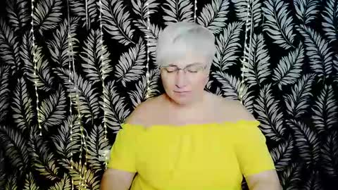 Kelly online show from July 6, 2026, 10:12 am