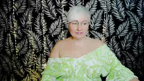 Kelly online show from July 12, 2026, 10:17 am