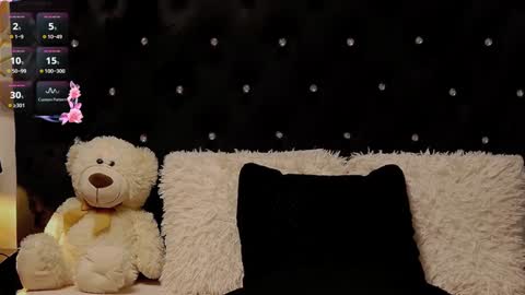 Olivia online show from January 12, 2025, 3:28 am