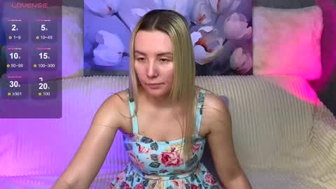 Snapshot of oliviashepard chatting on February 6, 2025, 8:50 am oliviashepard online show from February 6, 2025, 8:50 am
