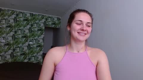 Olivia online show from November 20, 2025, 6:02 am