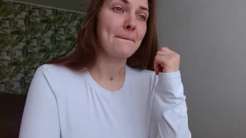 Olivia online show from March 6, 2026, 6:10 am