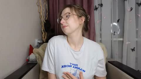 Kylie online show from March 19, 2026, 7:29 pm