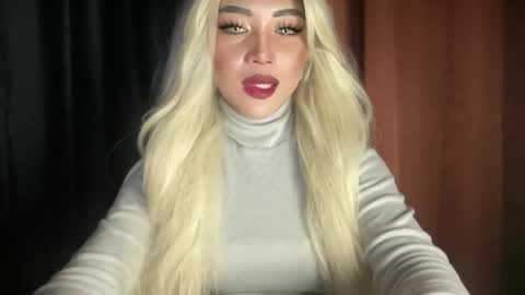 ZAINA online show from April 2, 2026, 8:50 pm