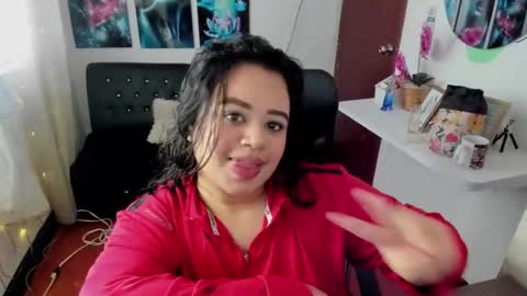 Snapshot of oliviia_cute chatting on November 11, 2025, 5:57 pm oliviia_cute online show from November 11, 2025, 5:57 pm