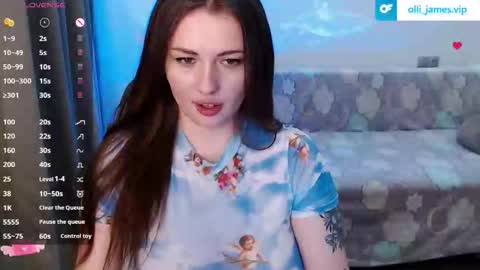 ollie_jamess online show from February 26, 2026, 9:25 pm