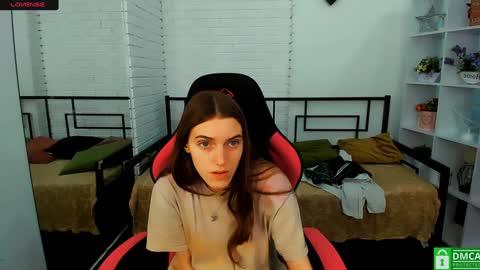 Snapshot of ollistiw chatting on February 5, 2025, 7:50 am Olli and Stiw online show from February 5, 2025, 7:50 am