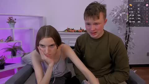 Snapshot of ollistiw chatting on March 12, 2025, 7:35 am Olli and Stiw online show from March 12, 2025, 7:35 am