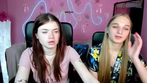 Ollivia online show from April 25, 2026, 1:41 pm