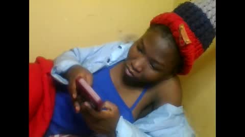 olwami3 online show from October 5, 2025, 3:49 am