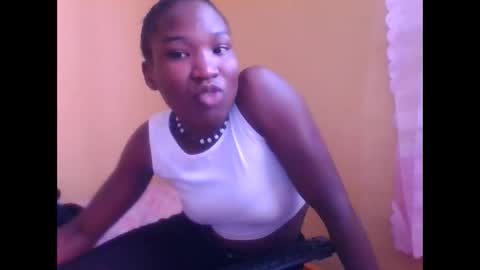 olwami3 online show from October 23, 2025, 1:21 pm