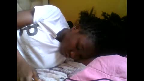 olwami3 online show from November 12, 2025, 7:31 am