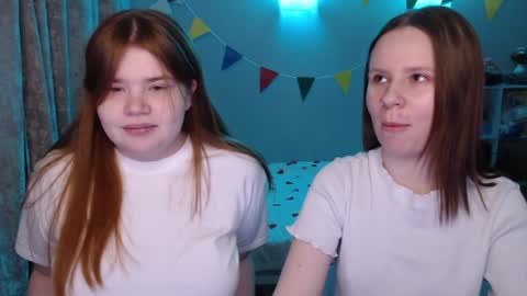 Snapshot of omellyoo chatting on January 6, 2025, 11:51 am MellY online show from January 6, 2025, 11:51 am