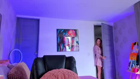 Snapshot of omstudio1994 chatting on December 28, 2024, 3:15 pm Martina Ricci online show from December 28, 2024, 3:15 pm