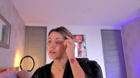 Snapshot of omstudio1994 chatting on December 30, 2024, 3:46 pm Martina Ricci online show from December 30, 2024, 3:46 pm