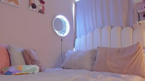 Snapshot of omstudio1994 chatting on September 25, 2025, 3:49 pm Martina Ricci online show from September 25, 2025, 3:49 pm