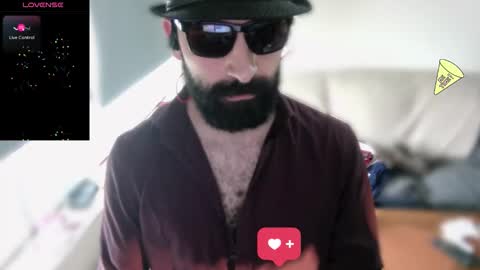 Snapshot of ona_nisme chatting on October 18, 2025, 10:16 am ona nisme online show from October 18, 2025, 10:16 am