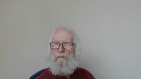 Snapshot of onanister chatting on October 13, 2025, 6:46 am Somewhere over the rainbow online show from October 13, 2025, 6:46 am