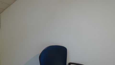 Somewhere over the rainbow online show from January 11, 2026, 8:19 am