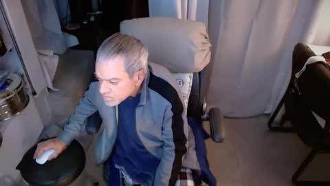 ondoko1234 online show from December 2, 2025, 6:58 pm