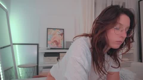 Snapshot of onelittlemermaid chatting on February 4, 2025, 10:45 pm Ariel online show from February 4, 2025, 10:45 pm